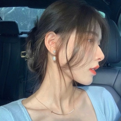 优美简约气质的高清微信女生头像图片