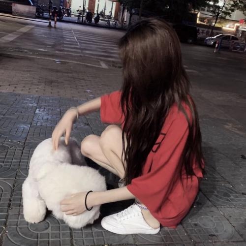 独特标志的美丽：追求完美的好看女生头像，展现你与众不同的魅力！