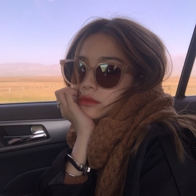 优美简约气质的高清微信女生头像图片