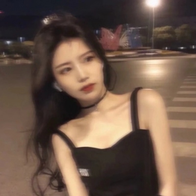 高清小众女生真人头像图片，展现高质量与独特魅力的时尚风格