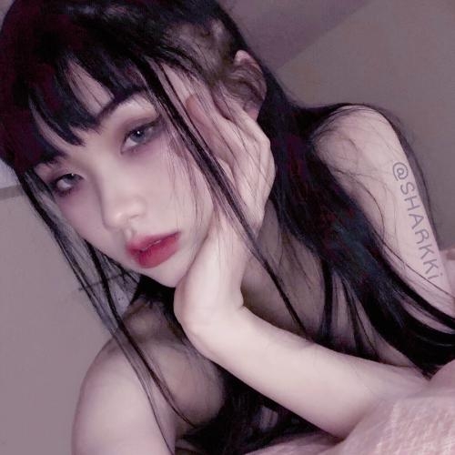 优美迷人的女生头像，带你踏入视觉盛宴