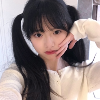 高清软妹子双马尾女生头像图片，展现可爱风格与时尚魅力