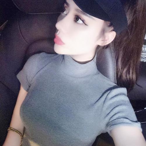 优美迷人的女生头像，带你踏入视觉盛宴