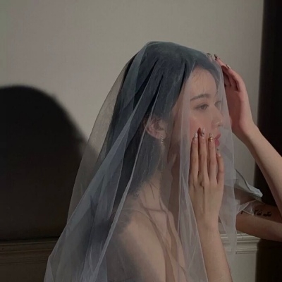 高清小众女生真人头像图片，展现高质量与独特魅力的时尚风格
