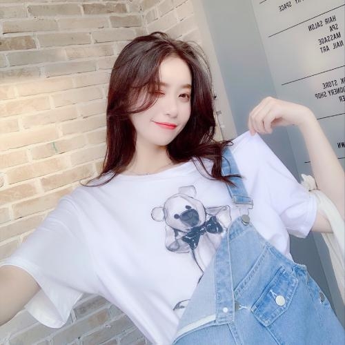 清秀绝美的女生头像，展现独特的清秀气质