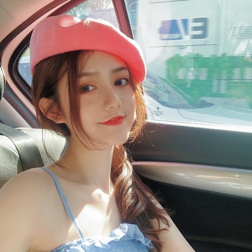 舒心温暖：传递柔情细意的女生头像，给人舒适感受