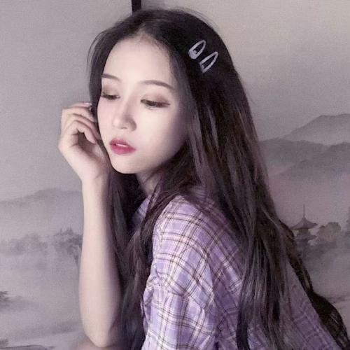 迷人魅力：赏心悦目的女生头像，散发愉悦与美好的气息