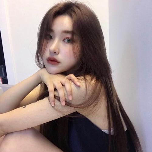 威风凛凛：充满力量的女生头像，展现气场爆棚