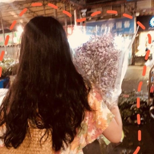 女生头像背影图片唯美，每一个细节都充满了柔美和优雅