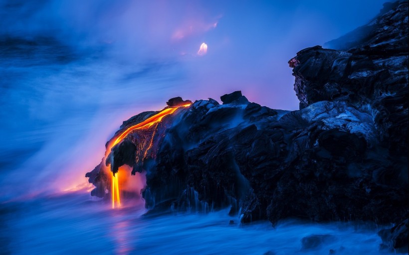 壮丽的火山风景图片大全