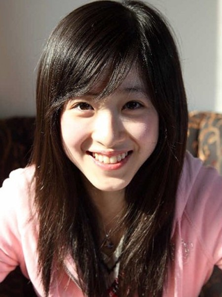盘点女星昔日黑长直清纯发型图片