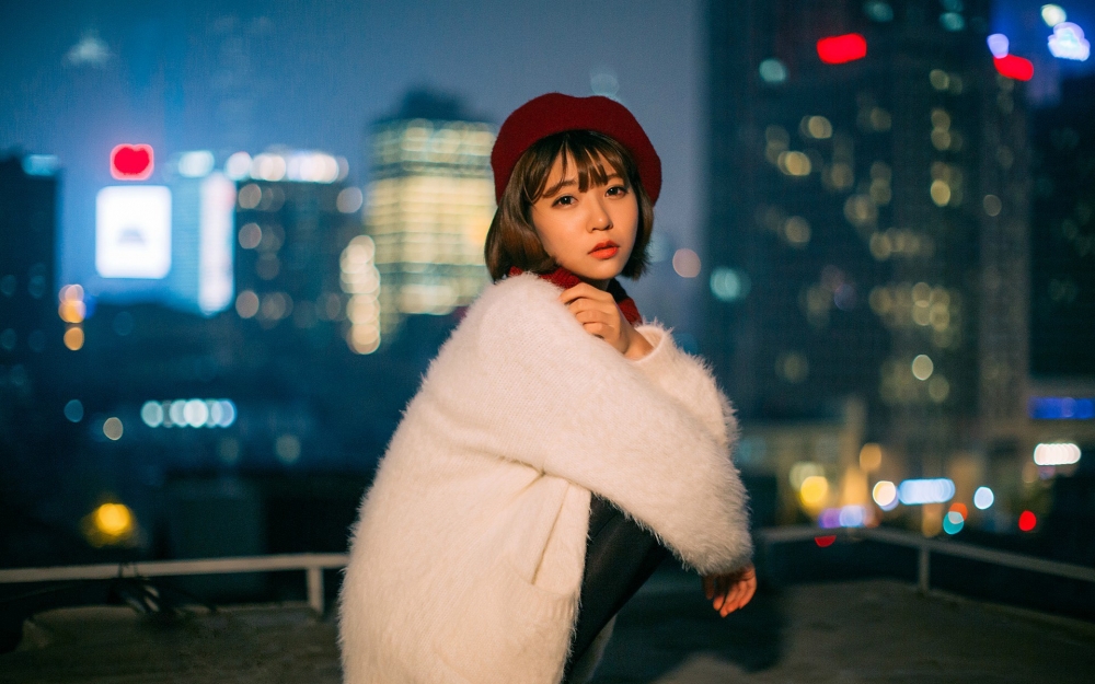 日系少女黑夜写真集电脑高清壁纸