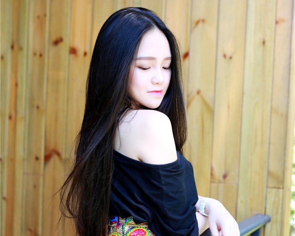 嫩模佩佩Cassie清纯户外写真电脑壁纸