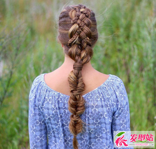 长发女生最美扎发 波西米亚编发浪漫来袭