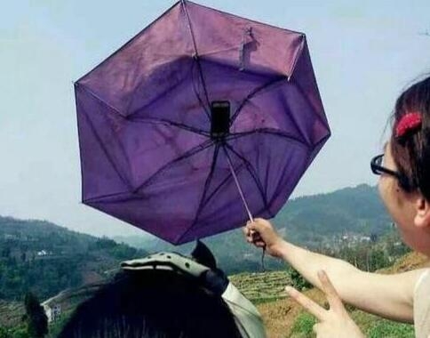 自带调光的自拍神器