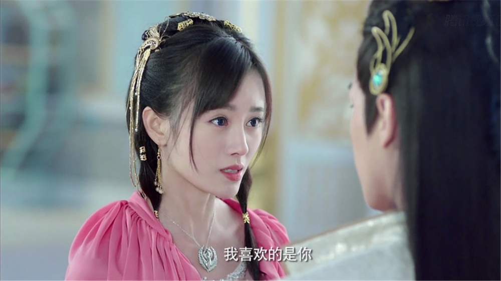 鞠婧祎图片：《九州天空城》雪飞霜剧照壁纸