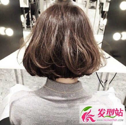 小学生时尚短发型图片 　炫酷时尚尽显潮流风朋克短发发型图片