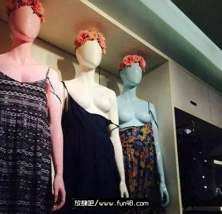 年关生意难做，连模特都要出卖尊严