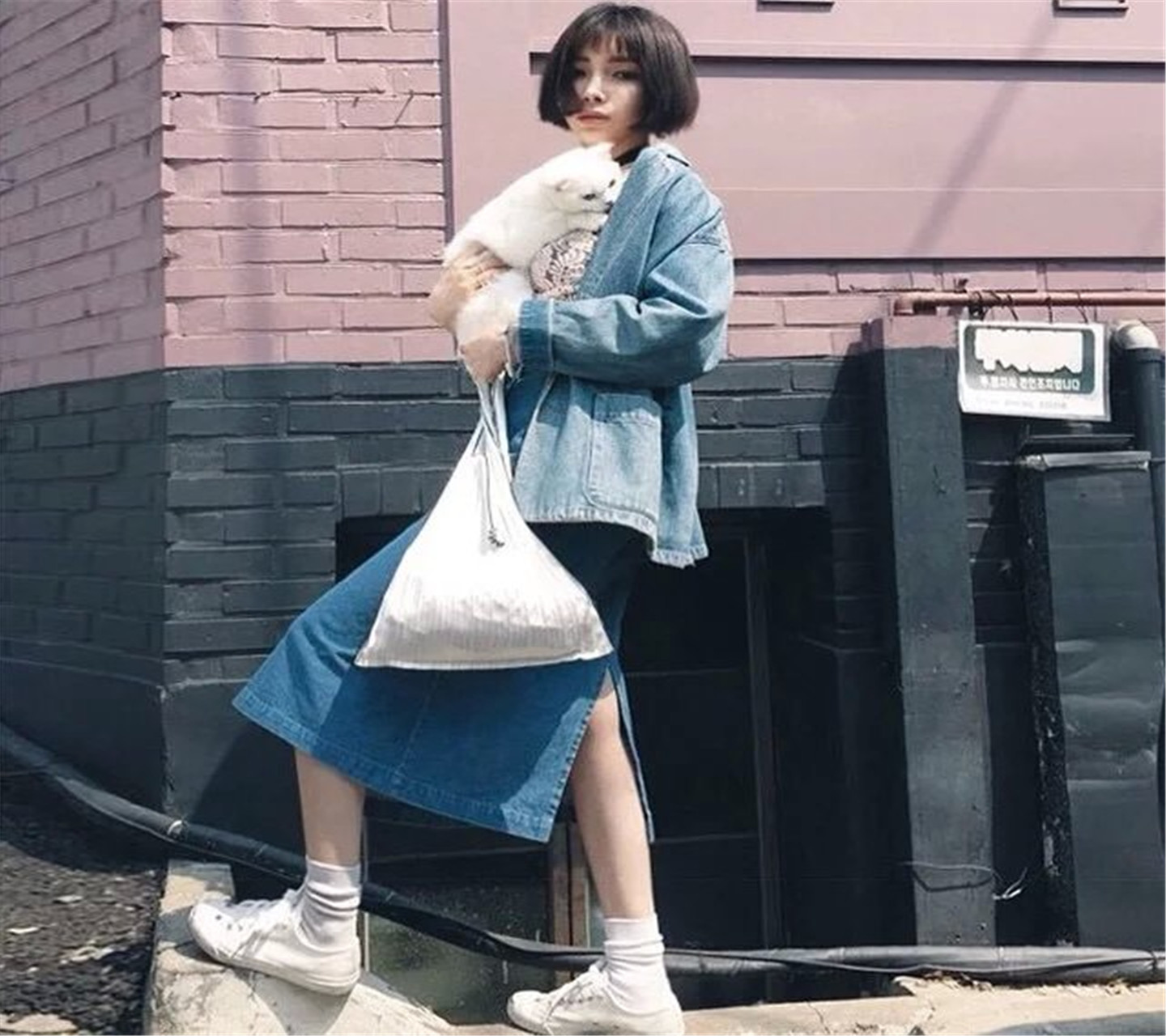 韩国清纯甜美美女手机桌面壁纸下载