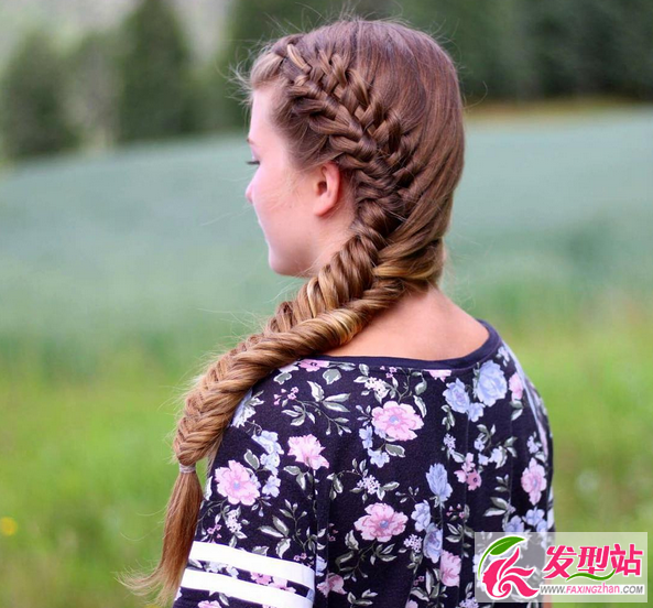 长发女生最美扎发 波西米亚编发浪漫来袭