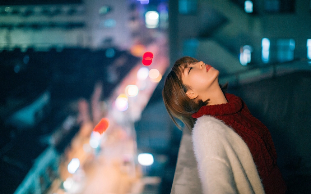 日系少女黑夜写真集电脑高清壁纸