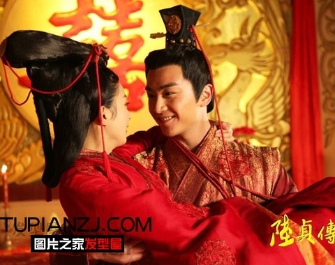 中式新娘盘头发型 传统中式齐刘海新娘发型精选图片