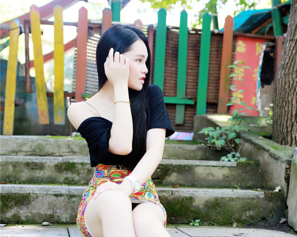 嫩模佩佩Cassie清纯户外写真电脑壁纸