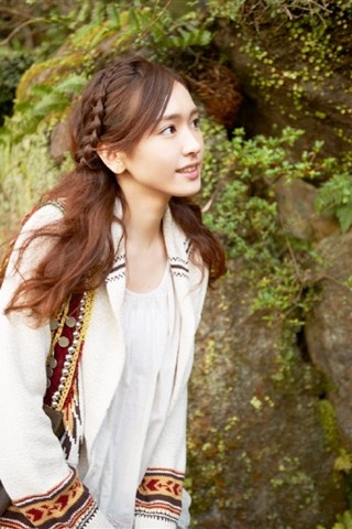 日本美女手机壁纸 日本美女内衣写真手机壁纸图片大全