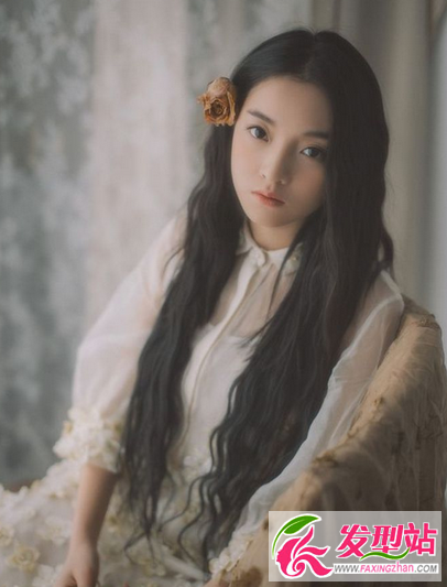 女生长发发型图片大全  唯美长发女神范发型图片大全