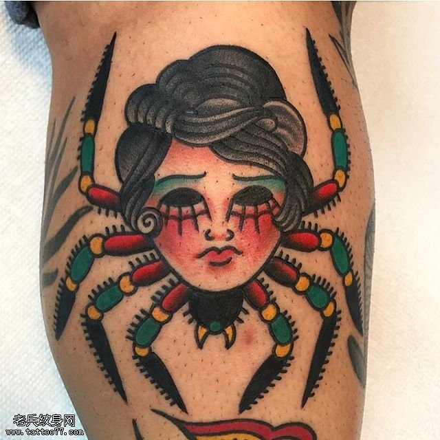 小腿的螃蟹女纹身图案