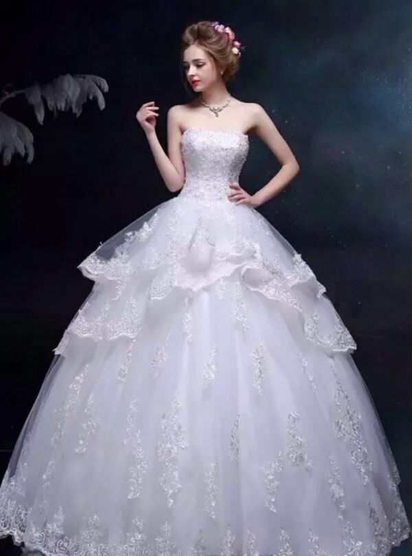 艳妹儿:每个女孩心中的梦。