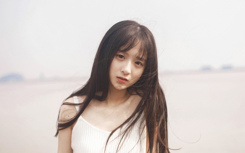治愈系长发美女唯美写真集电脑高清壁纸下载