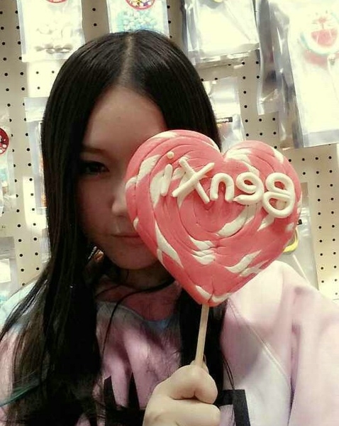 本兮自拍萝莉卖萌真性情