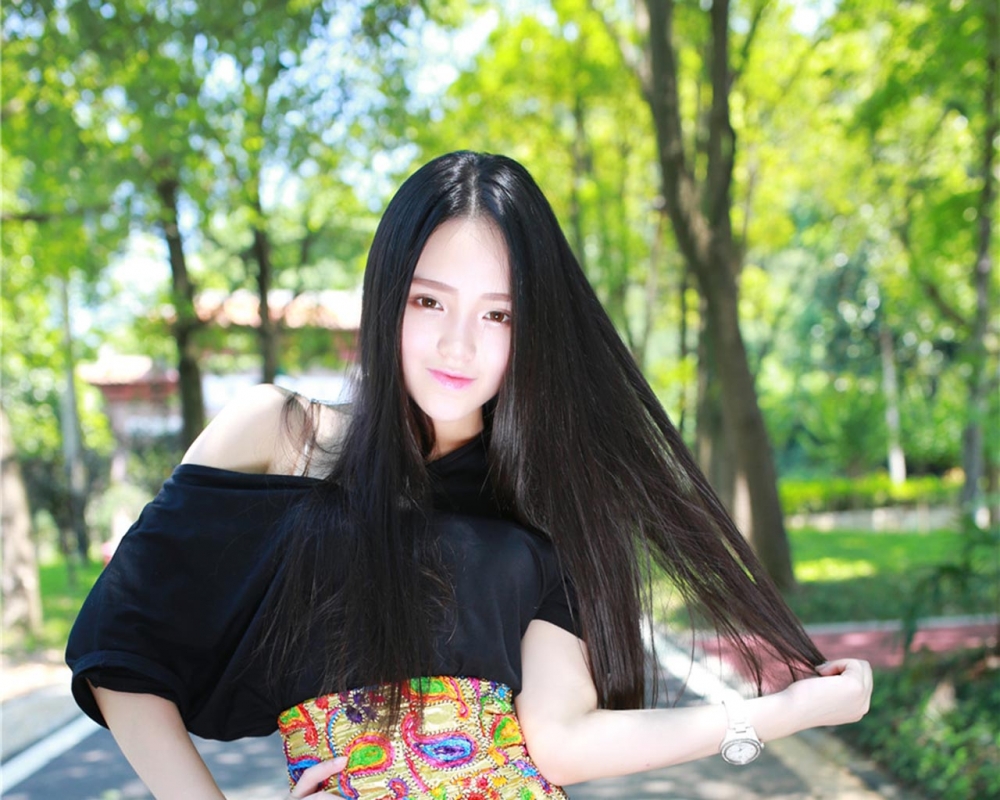 嫩模佩佩Cassie清纯户外写真电脑壁纸