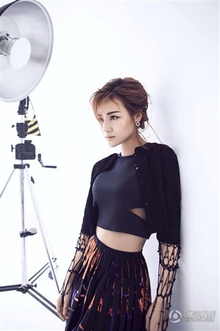 美女叶一茜时尚写真手机壁纸