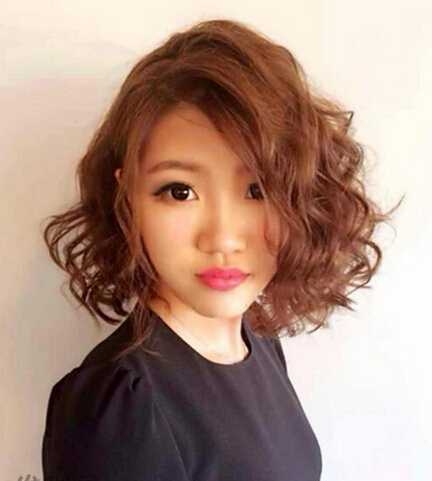 女士流行短发发型图片  春夏必备女士短发发型图片