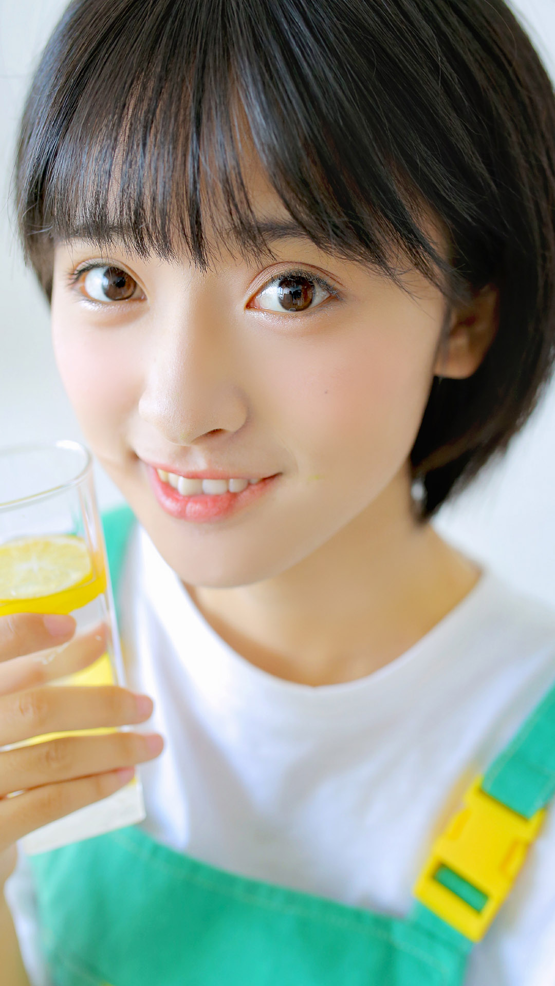清新美女手机壁纸图片大全 文艺小清新清纯美女手机壁纸图片下载