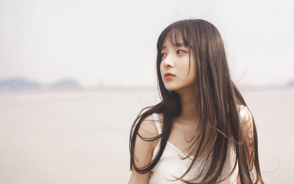 治愈系长发美女唯美写真集电脑高清壁纸下载