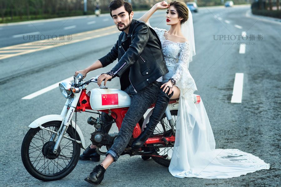 MOTORCYCLE STREET 婚纱照