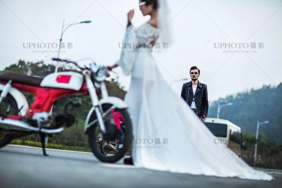 MOTORCYCLE STREET 婚纱照
