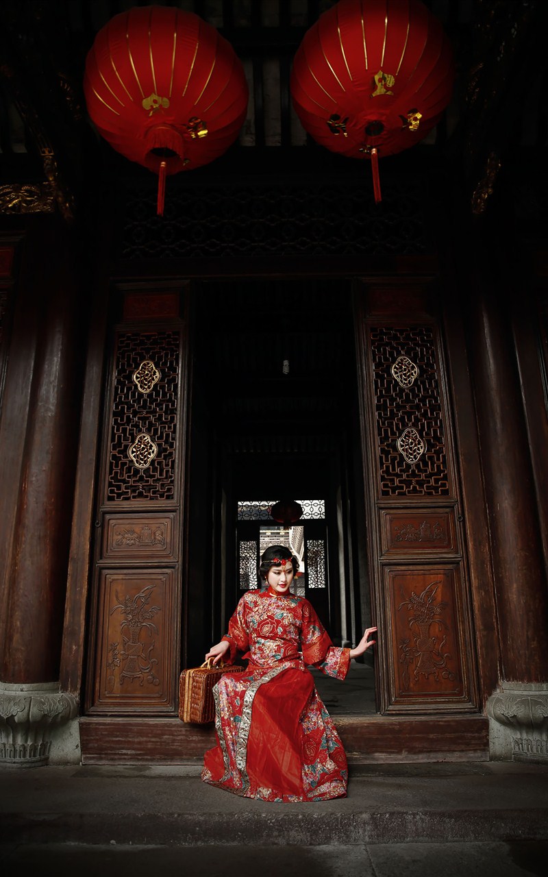 古典妖艳美女手机壁纸 清纯美女复古写真手机壁纸精选图片
