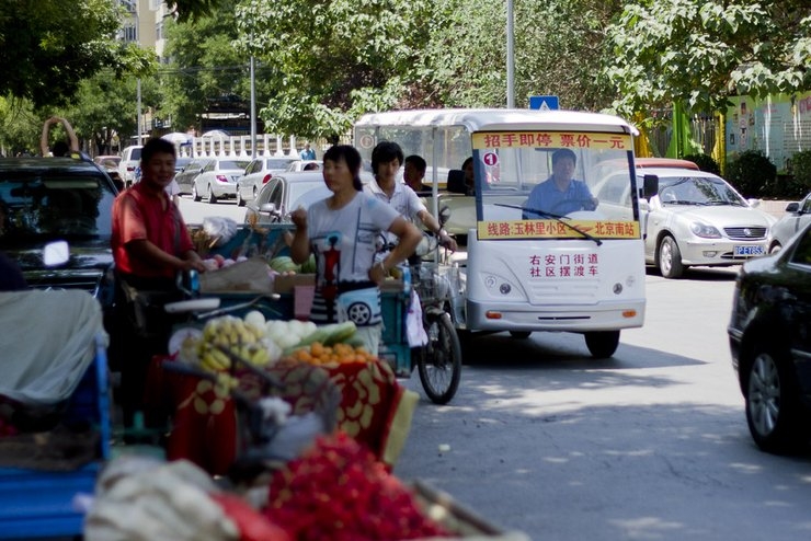 轮子上形形色色的纪实故事