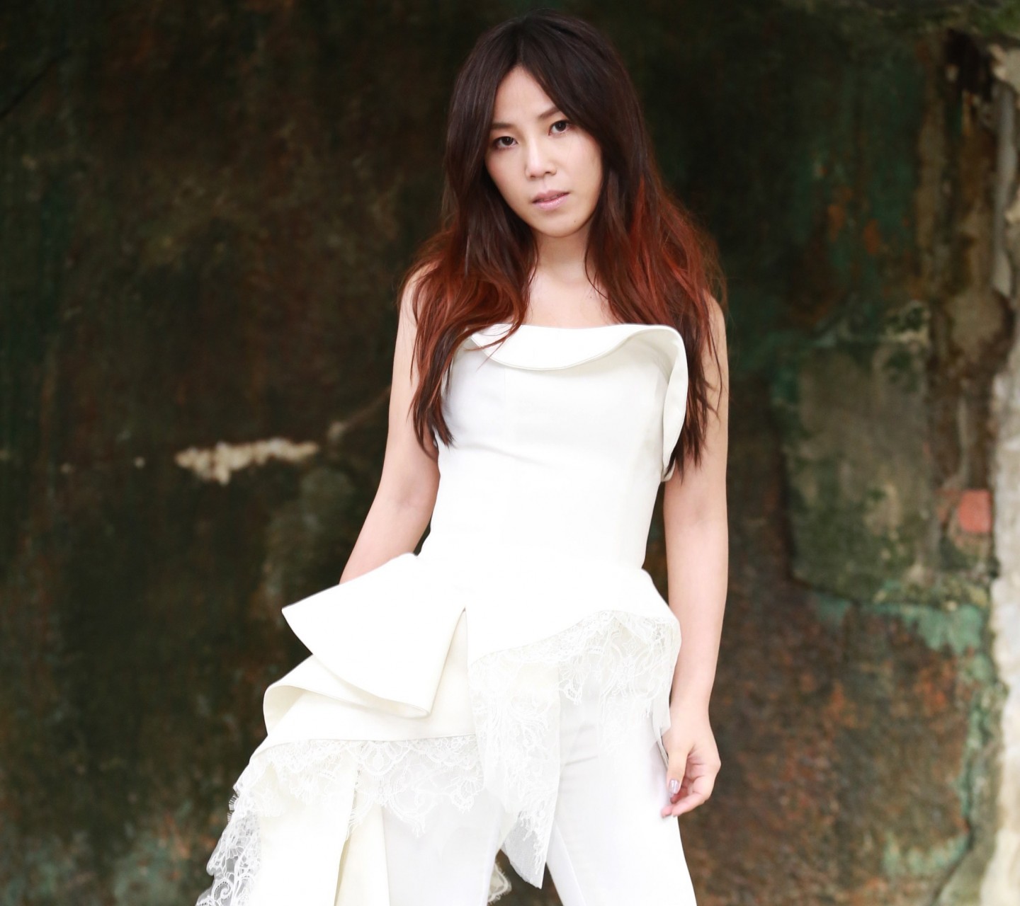 欧美女手机壁纸小清新自然 欧美女孩手机壁纸大图