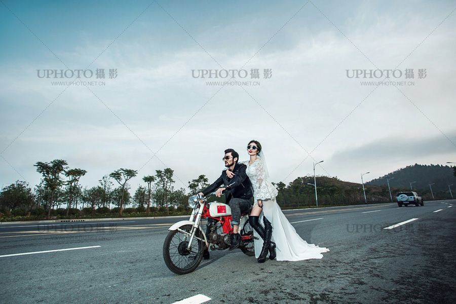 MOTORCYCLE STREET 婚纱照