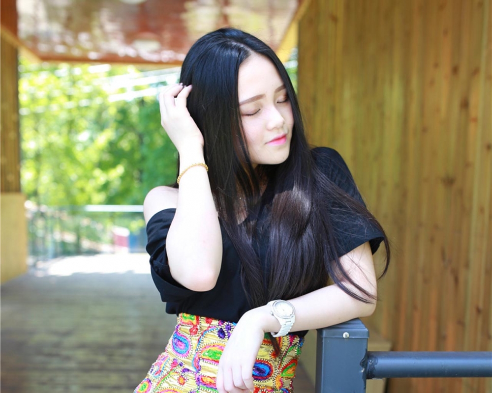 嫩模佩佩Cassie清纯户外写真电脑壁纸