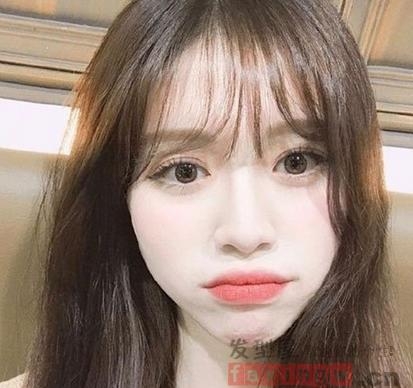 女生韩式薄刘海发型教程图解