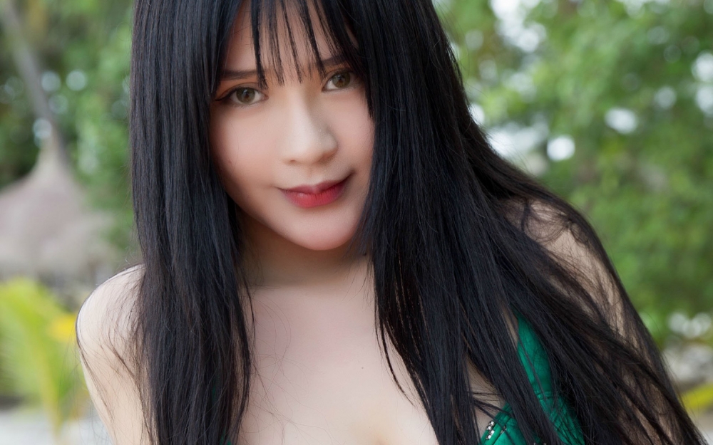 性感比基尼大胸嫩模八宝icey写真高清壁纸