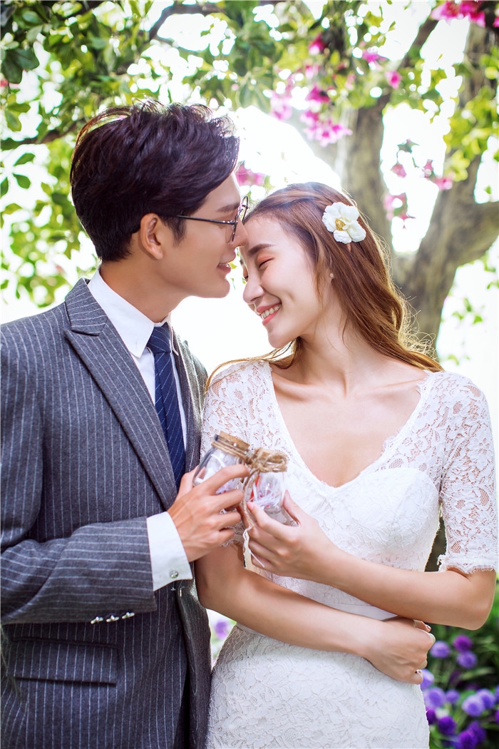 爱情树下 婚纱照