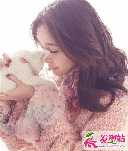 睡不醒头的懒人卷凌乱美发型  baby杨幂等女星都跟着玩