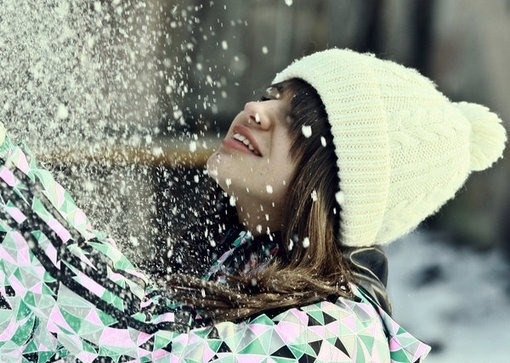 治愈系下雪冬日美景图片